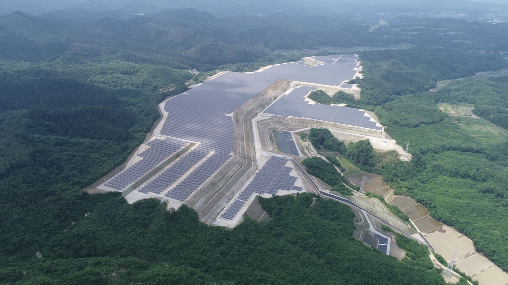 kyocera_tcl_solar_completes_28mw_solar_power_plant_in_miyagi_prefecture__japan.-cps-000100-image.cpsimage.jpg